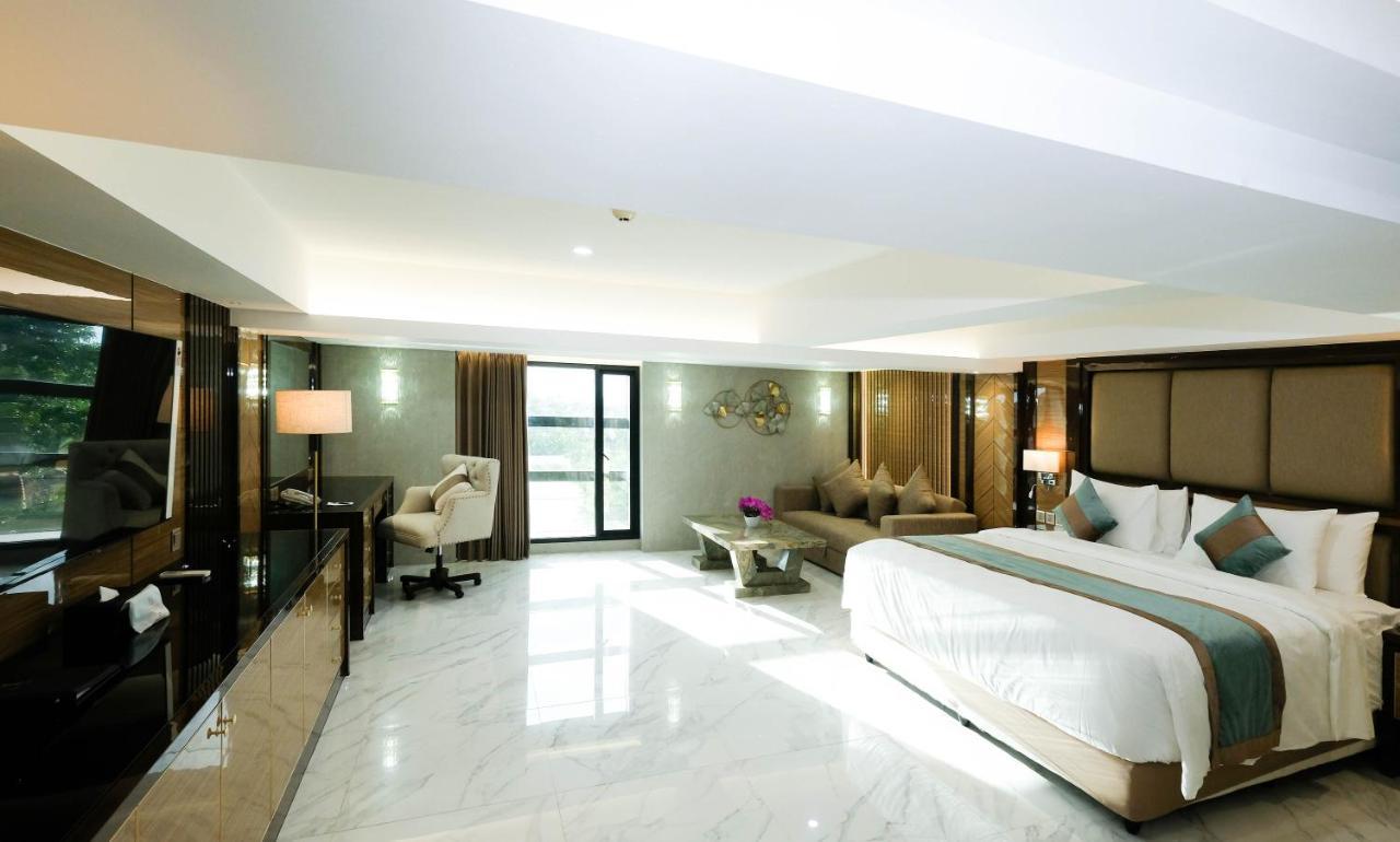 Dream Of Aventus Hotel Kuta Kuta  Exterior photo